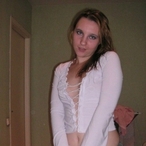 Sendrine - Swingerclub in Caan Profil von Sendrine, 26 Jahre, Swingerclub in Caan (Rheinland-Pfalz)