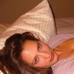 Velina - Swingerclub in Dümpelfeld Profil von Velina, 23 Jahre, Swingerclub in Dümpelfeld (Rheinland-Pfalz)